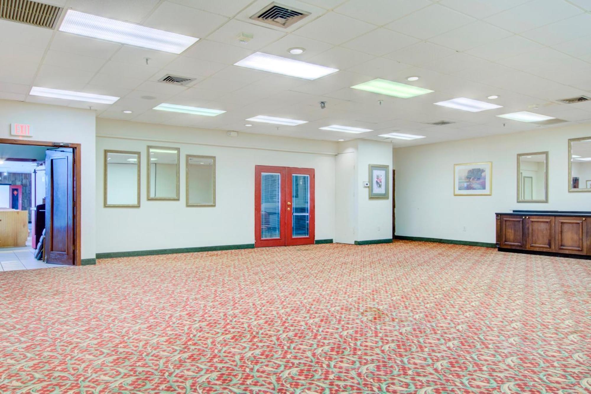 Oyo Hotel Dundee By Crystal Lake Dış mekan fotoğraf